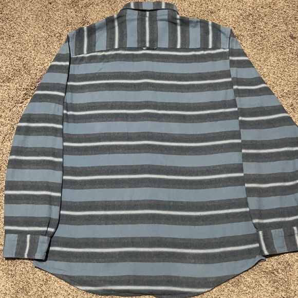 Urban Pipeline Men’s XLT Blue Shirt - Picture 5 of 5